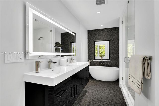 231 Fluvia Ave 0, Coral Gables, FL 33134