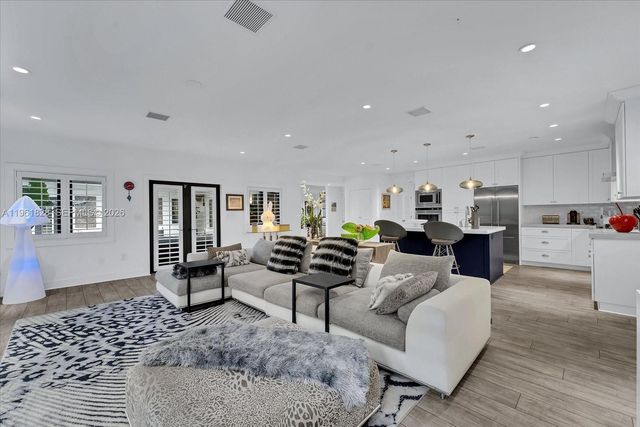 231 Fluvia Ave 0, Coral Gables, FL 33134