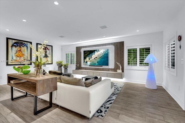 231 Fluvia Ave 0, Coral Gables, FL 33134