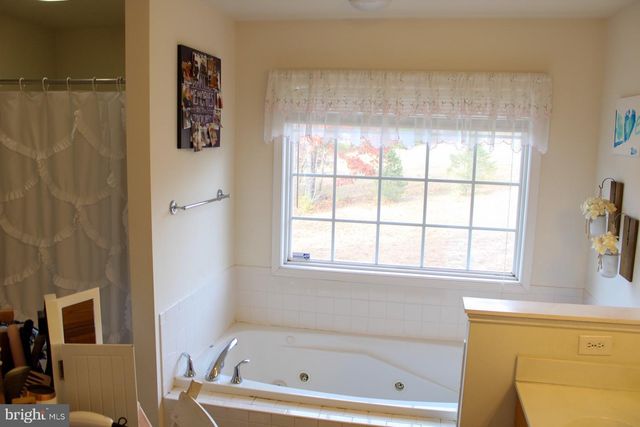 68 SCENIC DR, Capon Bridge, WV 26711