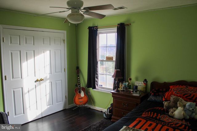 68 SCENIC DR, Capon Bridge, WV 26711