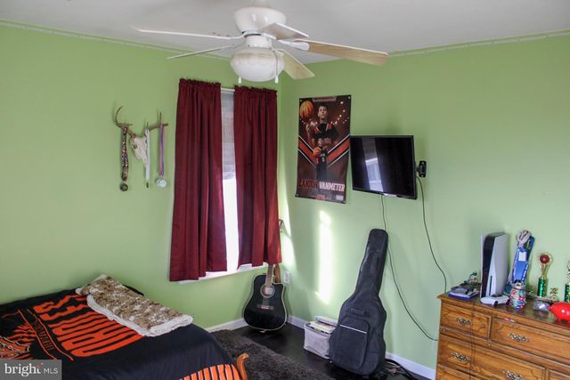 68 SCENIC DR, Capon Bridge, WV 26711