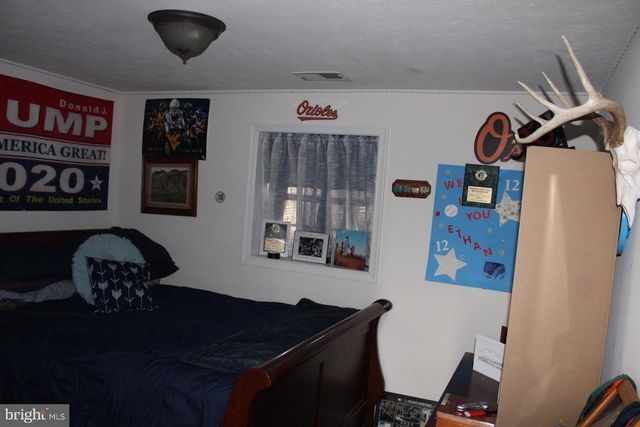 68 SCENIC DR, Capon Bridge, WV 26711