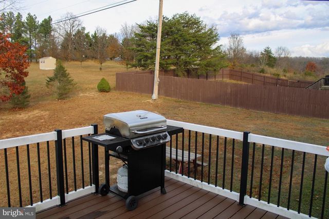 68 SCENIC DR, Capon Bridge, WV 26711