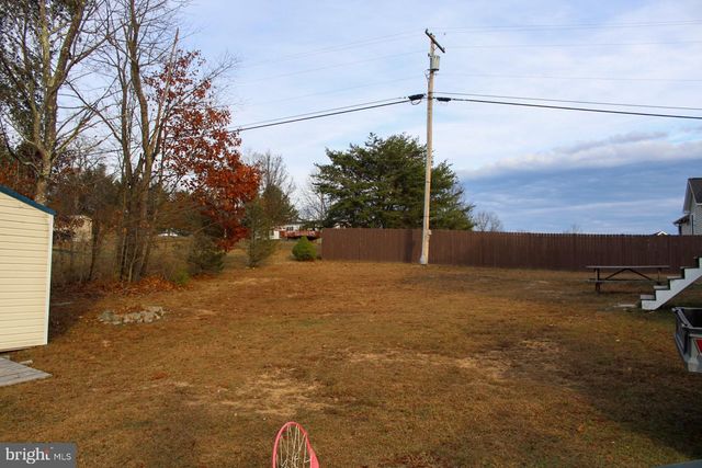 68 SCENIC DR, Capon Bridge, WV 26711