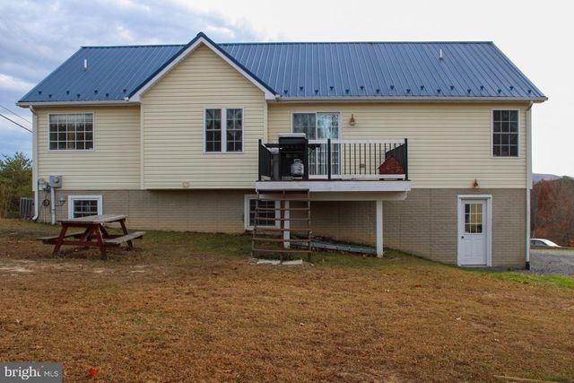 68 SCENIC DR, Capon Bridge, WV 26711