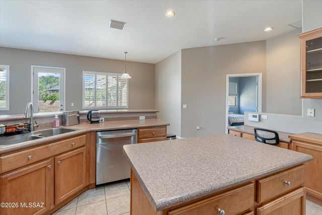 11530 W Minneola Drive, Marana, AZ 85653