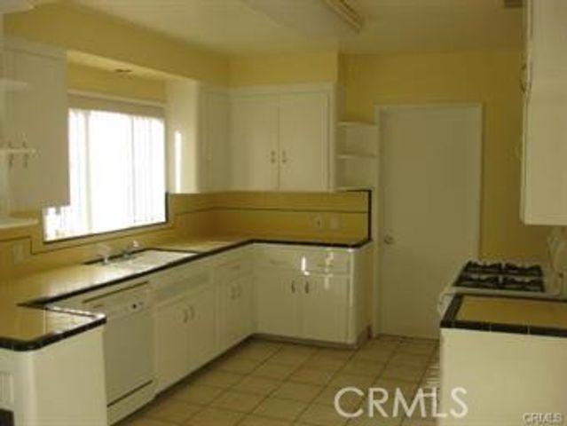 28 S Golden West Avenue, Arcadia, CA 91007