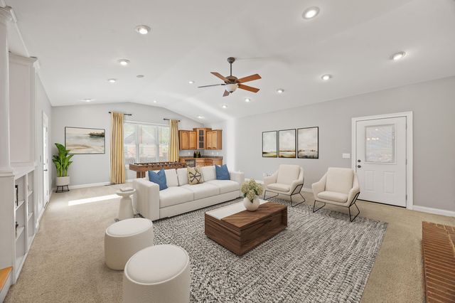 6025 Secretariat Circle, Versailles, KY 40383