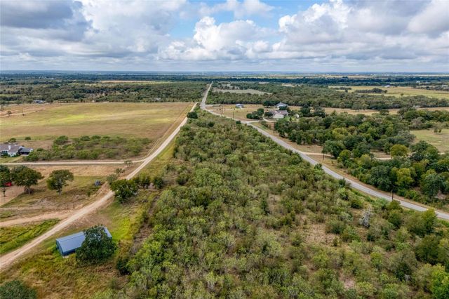 140 Spanish Oaks BLVD, Lockhart, TX 78644
