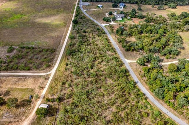 140 Spanish Oaks BLVD, Lockhart, TX 78644