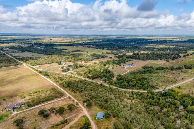 140 Spanish Oaks BLVD, Lockhart, TX 78644