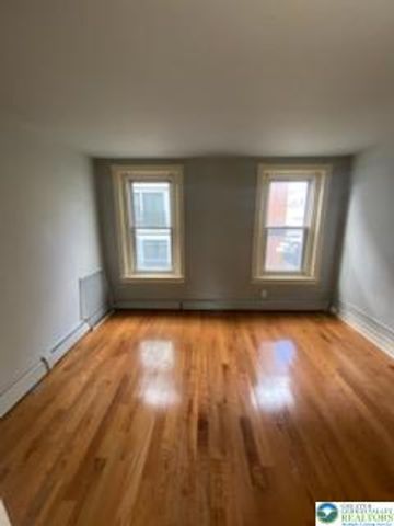 948 West Maple Street, Allentown City, PA 18102