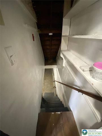 948 West Maple Street, Allentown City, PA 18102