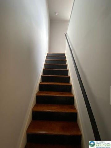 948 West Maple Street, Allentown City, PA 18102