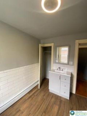 948 West Maple Street, Allentown City, PA 18102