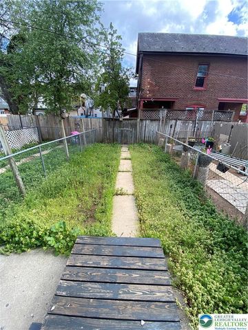 948 West Maple Street, Allentown City, PA 18102