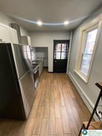 948 West Maple Street, Allentown City, PA 18102