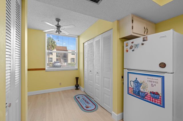 10 Willowbrook Lane 104, Delray Beach, FL 33446