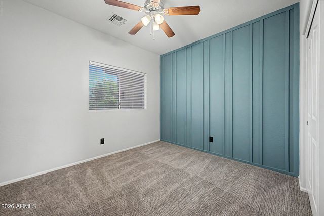 4326 W KENAI Drive, New River, AZ 85087