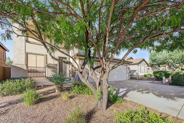 4326 W KENAI Drive, New River, AZ 85087