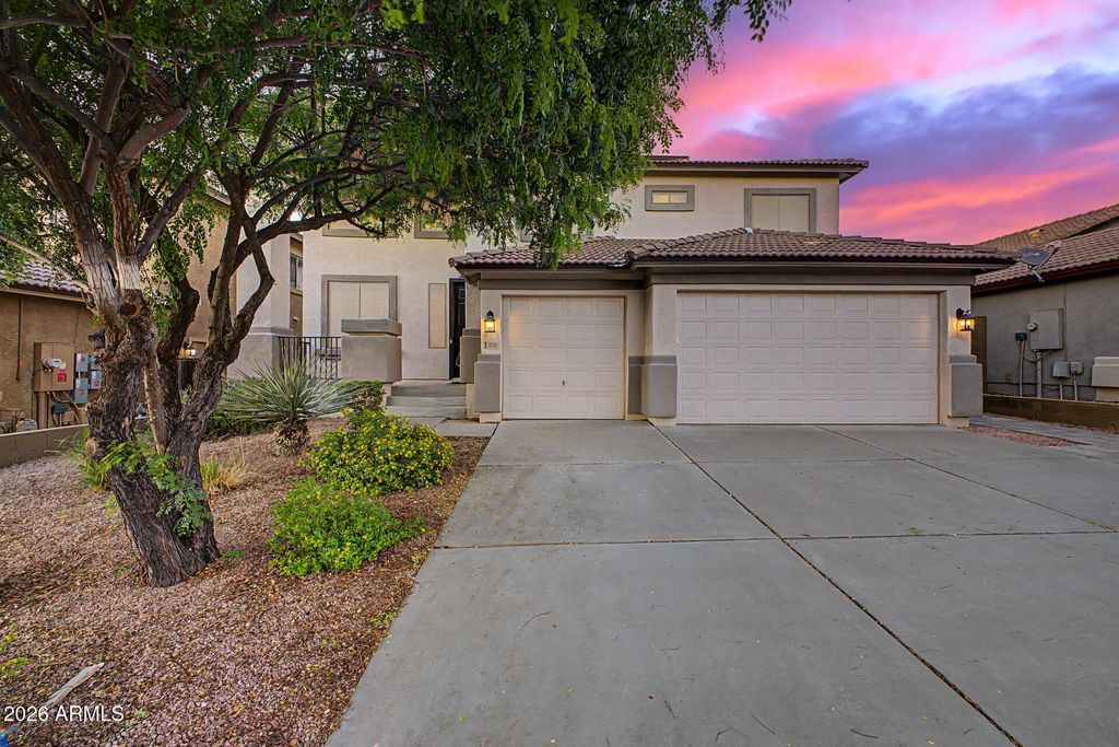 4326 W KENAI Drive, New River, AZ 85087