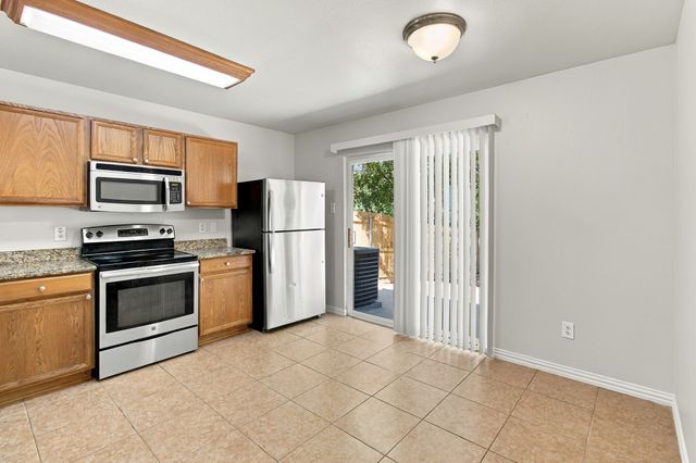 3056 Saint Nicholas Drive, Dallas, TX 75233