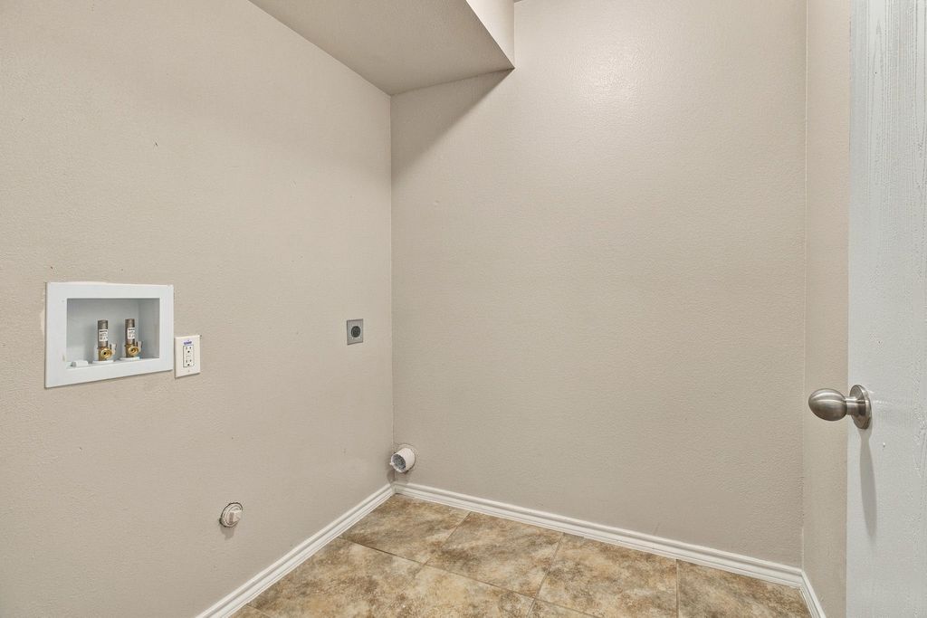3056 Saint Nicholas Drive, Dallas, TX 75233 — photo 5