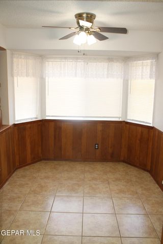 11048 MIDDLEDALE Street, El Paso, TX 79934