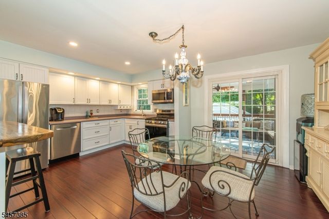 48 Oneida Ave, Oakland Boro, NJ 07436