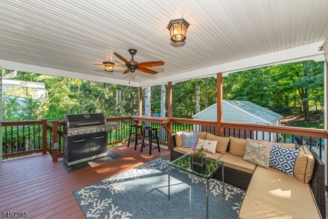 48 Oneida Ave, Oakland Boro, NJ 07436