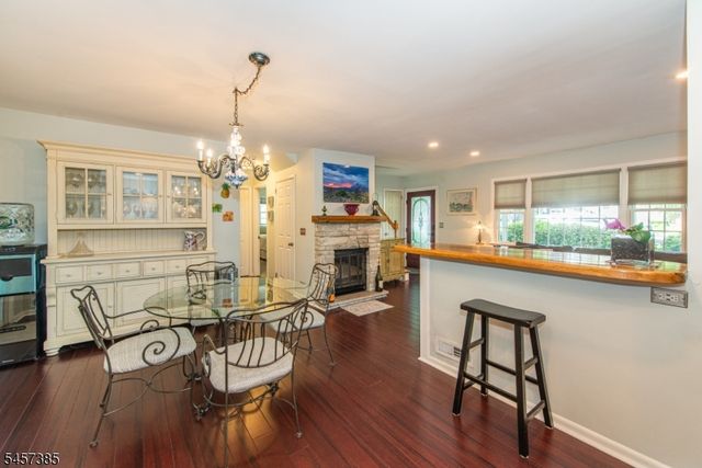 48 Oneida Ave, Oakland Boro, NJ 07436