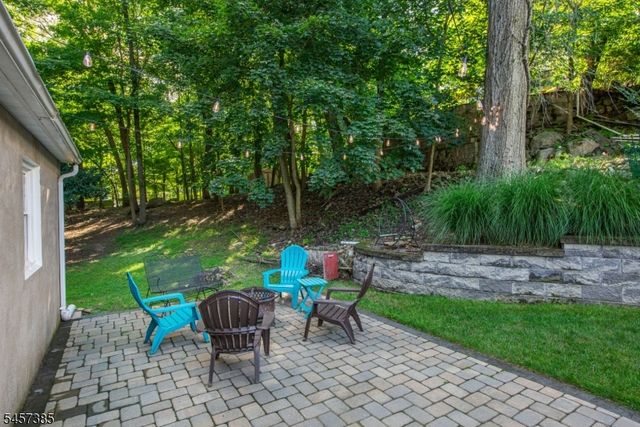 48 Oneida Ave, Oakland Boro, NJ 07436