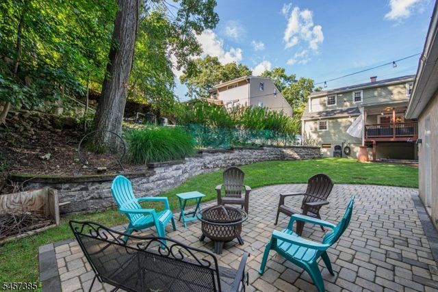48 Oneida Ave, Oakland Boro, NJ 07436