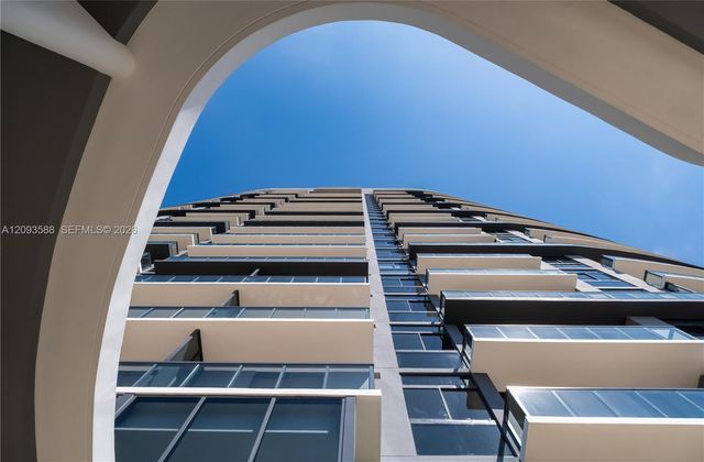 101 Diplomat Parkway 1907, Hallandale Beach, FL 33009