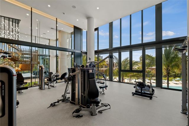 101 Diplomat Parkway 1907, Hallandale Beach, FL 33009