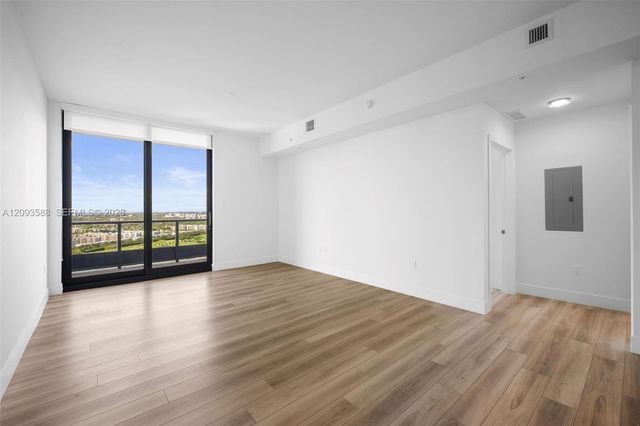 101 Diplomat Parkway 1907, Hallandale Beach, FL 33009