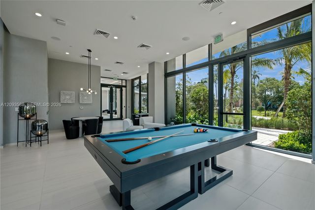 101 Diplomat Parkway 1907, Hallandale Beach, FL 33009