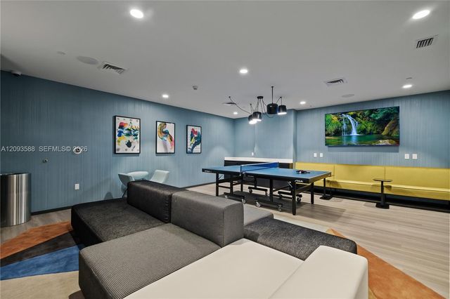 101 Diplomat Parkway 1907, Hallandale Beach, FL 33009