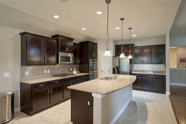 24511 Emerald Pool Falls Drive, Tomball, TX 77375