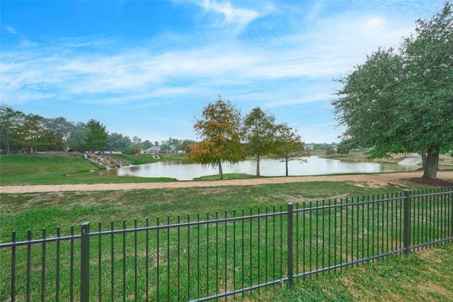 24511 Emerald Pool Falls Drive, Tomball, TX 77375