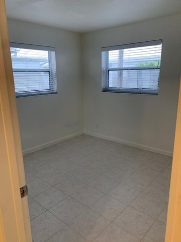1311 Alho Drive, Lantana, FL 33462