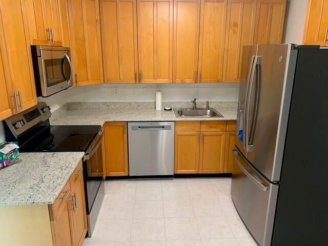 1311 Alho Drive, Lantana, FL 33462