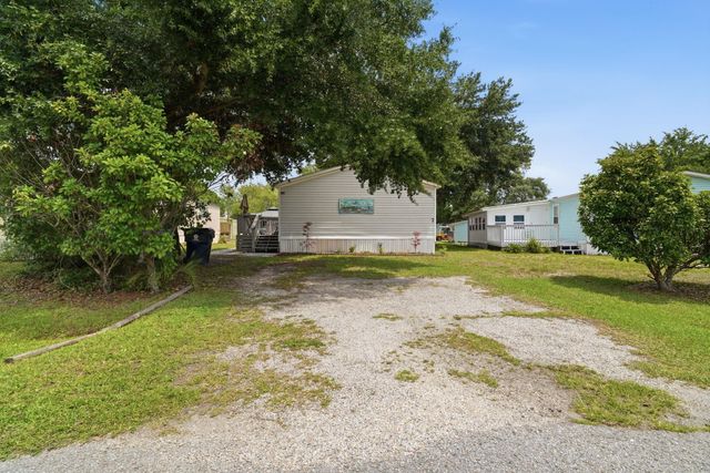 2 Musket St., Murrells Inlet, SC 29576