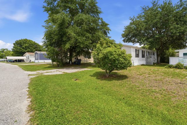 2 Musket St., Murrells Inlet, SC 29576