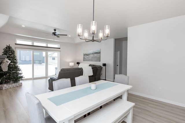 7485 15th Street S, Fargo, ND 58104