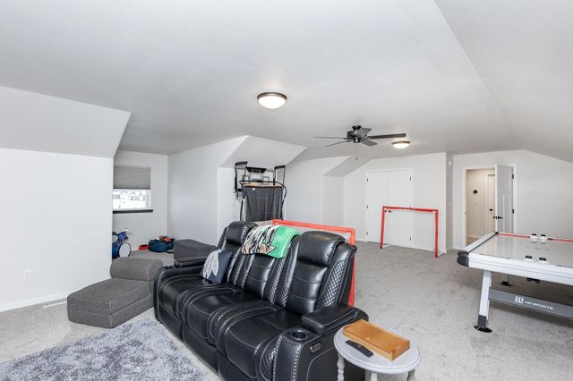 7485 15th Street S, Fargo, ND 58104