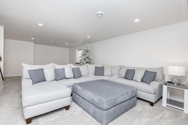 7485 15th Street S, Fargo, ND 58104