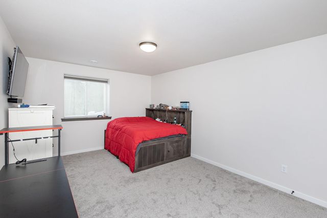 7485 15th Street S, Fargo, ND 58104