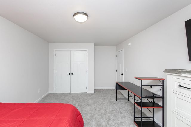 7485 15th Street S, Fargo, ND 58104